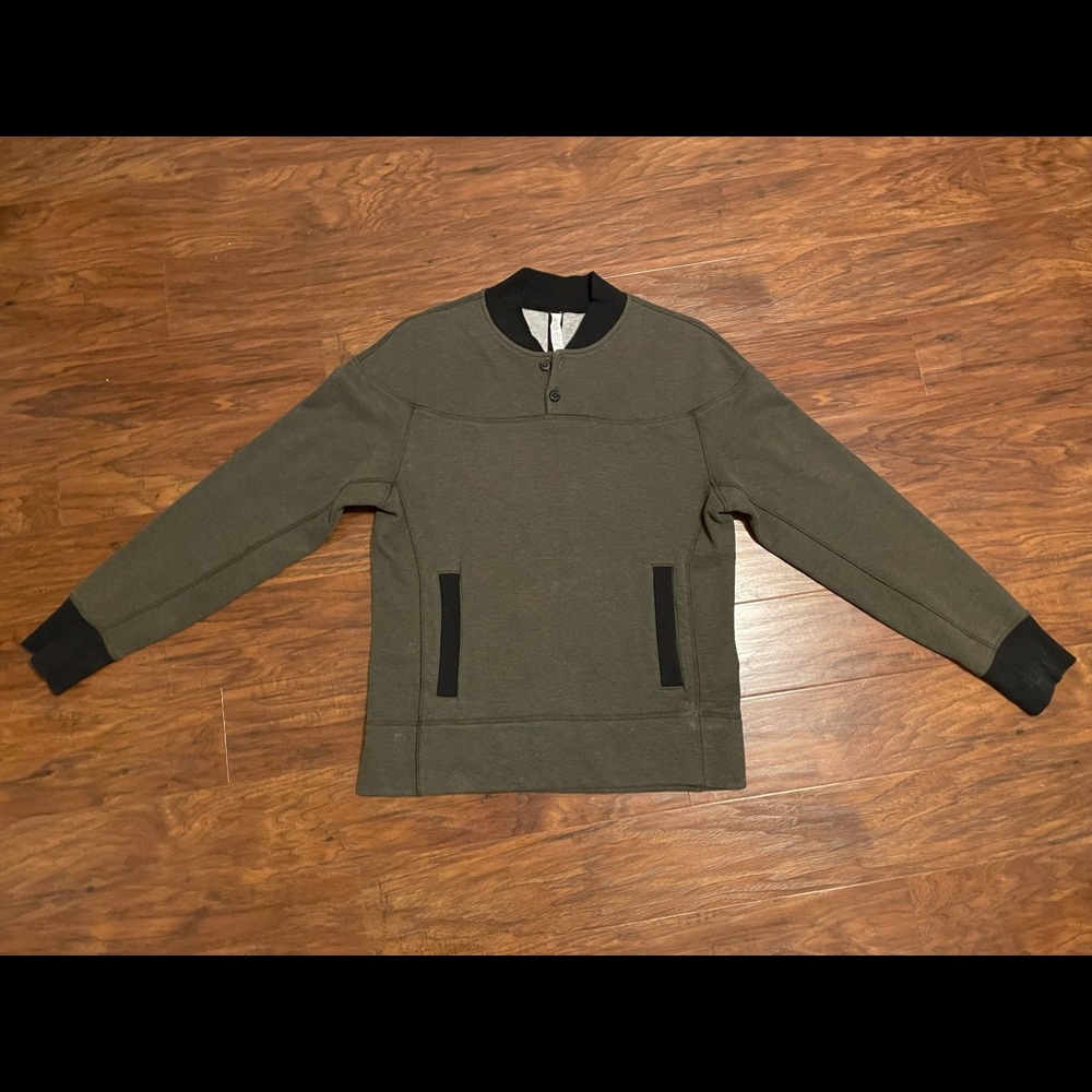 Men’s Lululemon Pullover Sweater Size Small